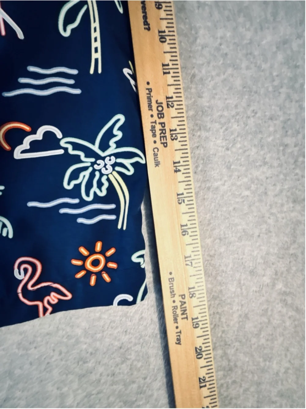 Chubbies Swim Trunks XXL Blue Flamingo Cocktail 5.5
